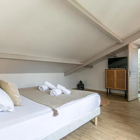 Apartment Mba Splendide -montreuil 2-proche Vincennes *